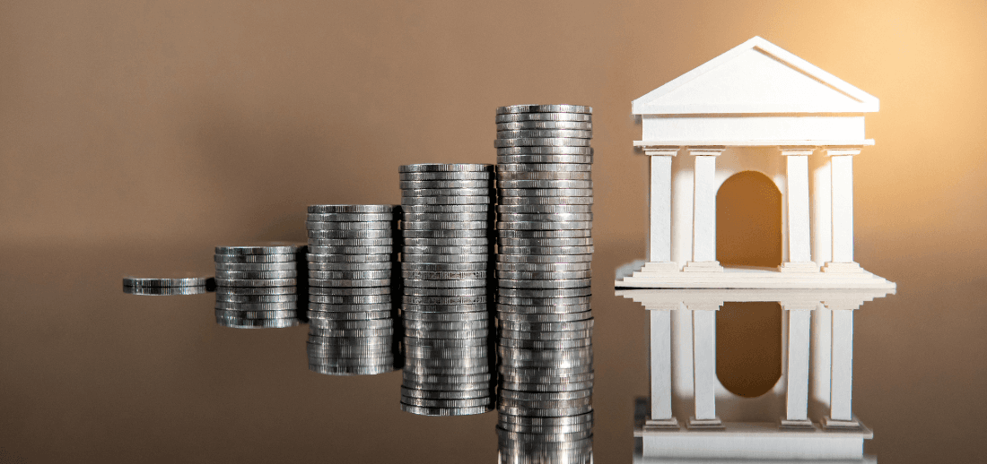 Bankas un nebanku aizdevēji Latvijā
